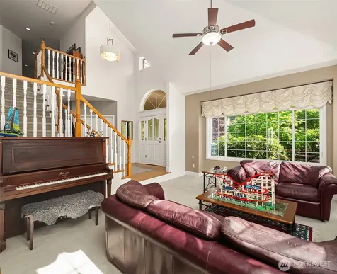 1631 180th Place SW Lynnwood WA 98037