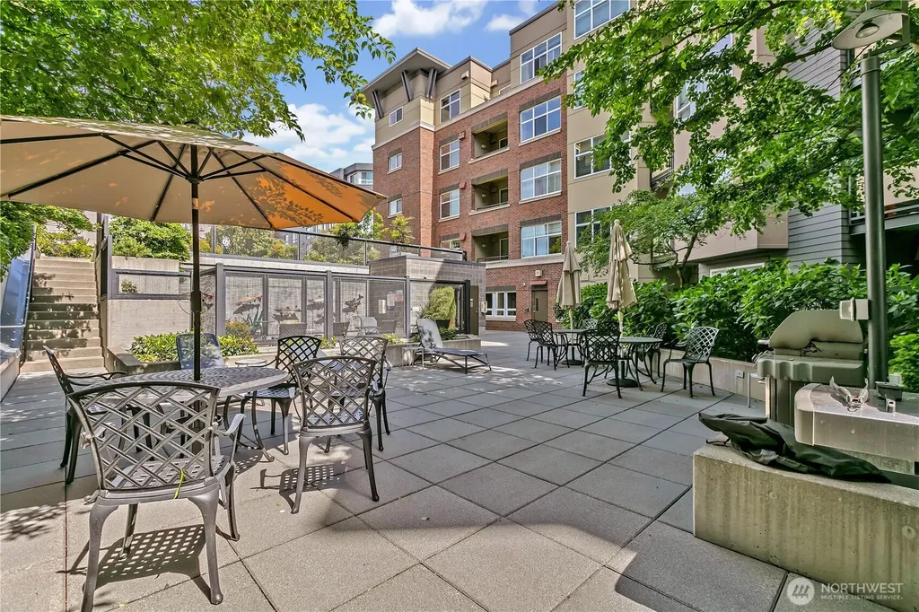 5450 Leary Avenue NW Seattle WA 98107