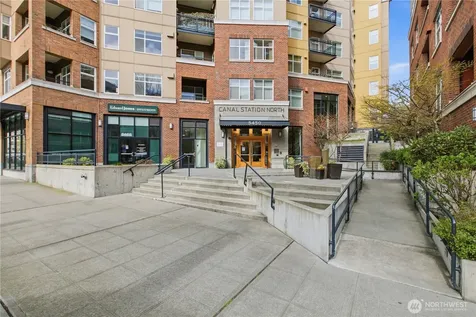 5450 Leary Avenue NW Seattle WA 98107