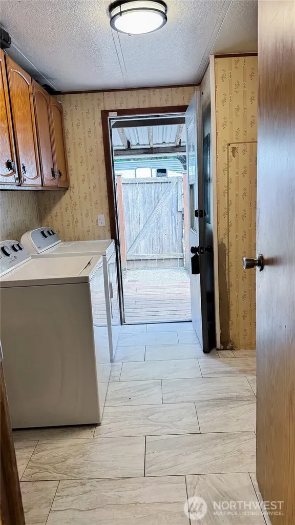521 NE Larson Lake Road Belfair WA 98528