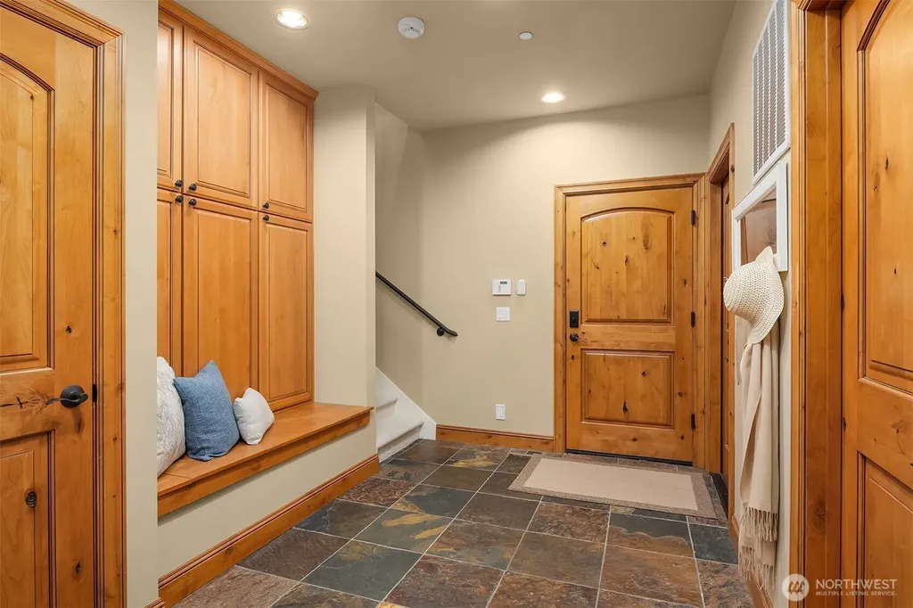 20615 NE 16th Street Sammamish WA 98074