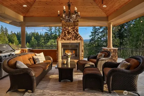 20615 NE 16th Street Sammamish WA 98074