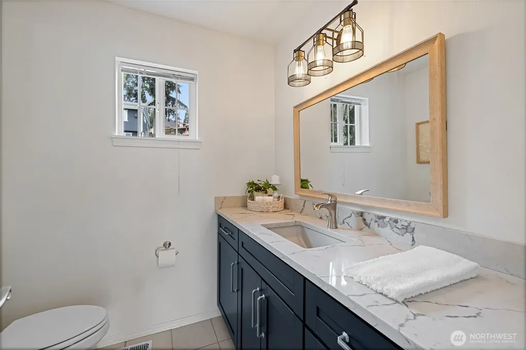 12421 6th Avenue NW Gig Harbor WA 98332