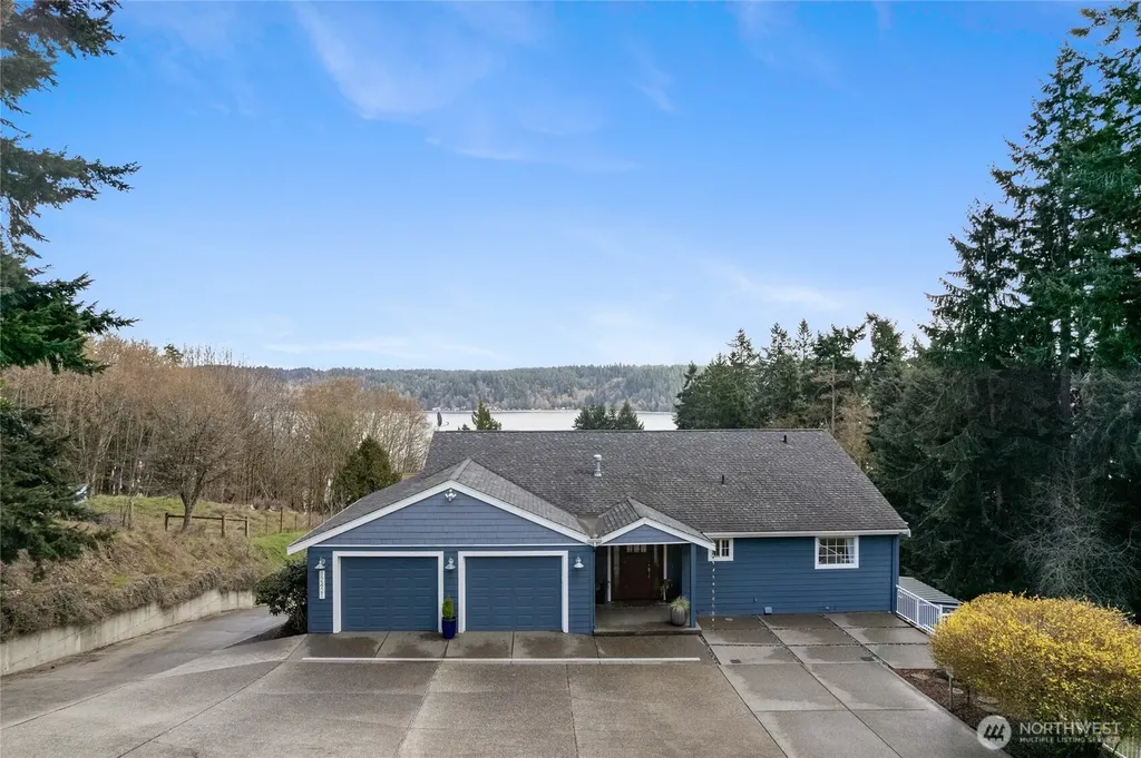 12421 6th Avenue NW Gig Harbor WA 98332