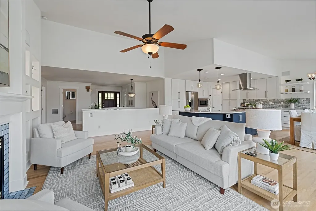 12421 6th Avenue NW Gig Harbor WA 98332