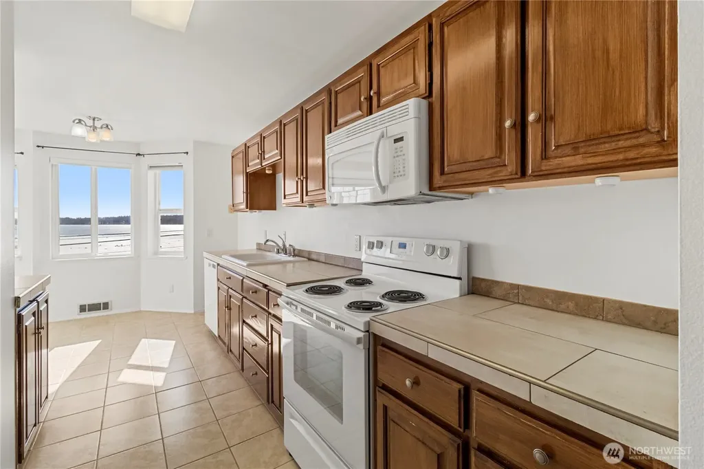 1510 Peace Portal Drive Blaine WA 98230