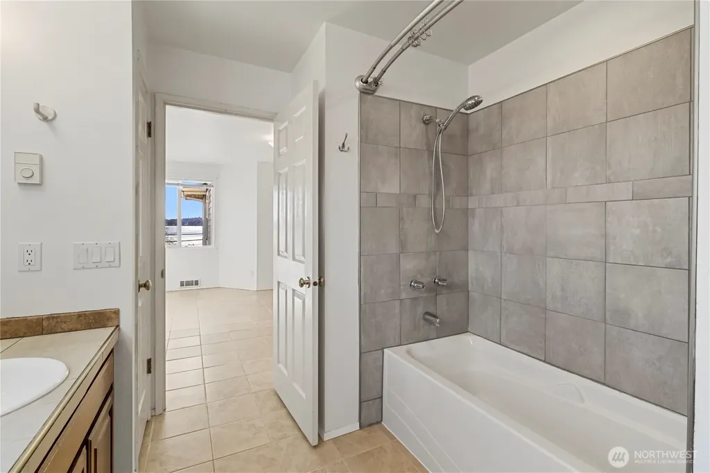 1510 Peace Portal Drive Blaine WA 98230