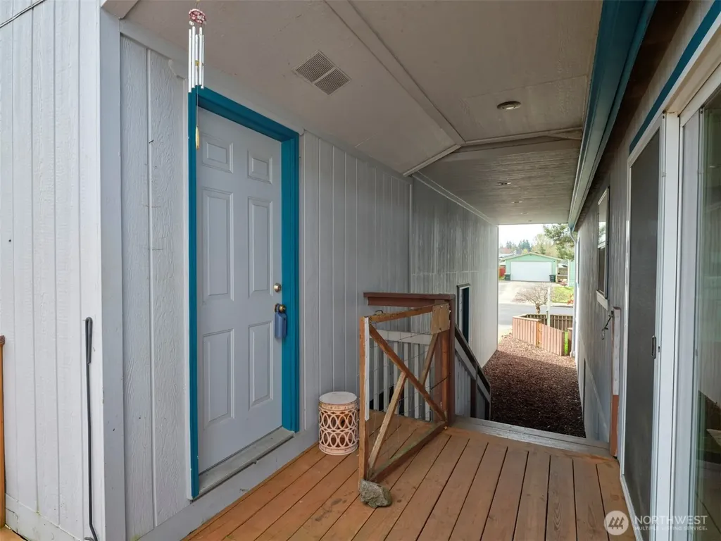 1835 Heartwood Woodland WA 98674