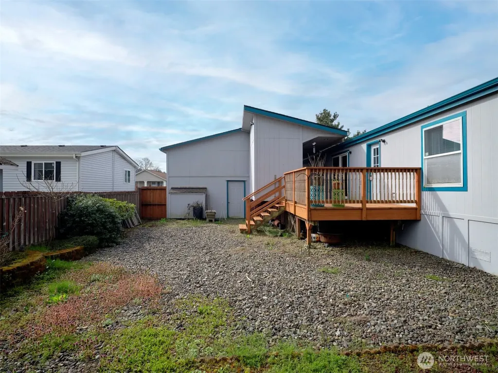 1835 Heartwood Woodland WA 98674