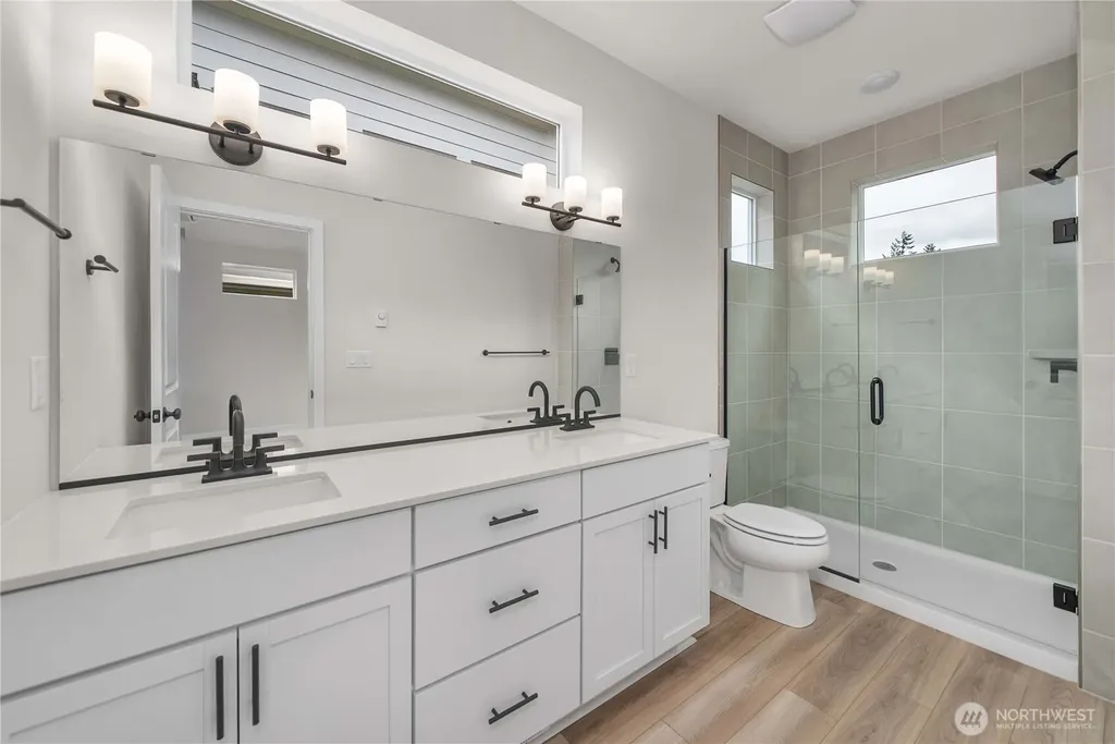 4027 Aberdeen Way NE Renton WA 98056