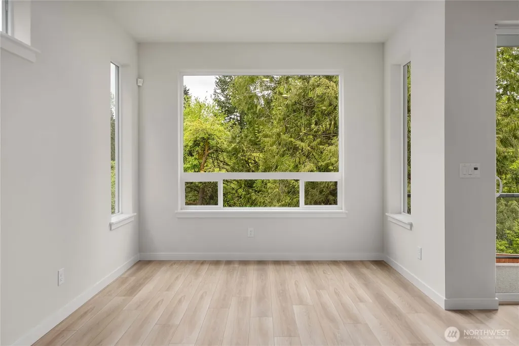4027 Aberdeen Way NE Renton WA 98056