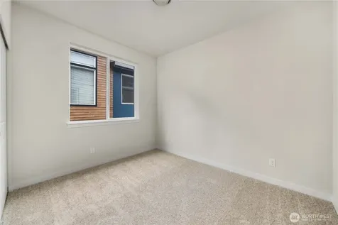 4027 Aberdeen Way NE Renton WA 98056