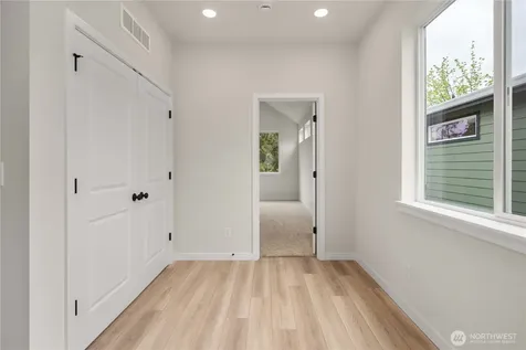 4027 Aberdeen Way NE Renton WA 98056