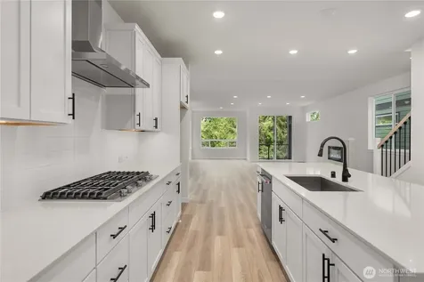 4027 Aberdeen Way NE Renton WA 98056