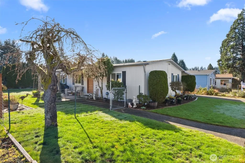 5222 Chelan Lane SE Lacey WA 98503