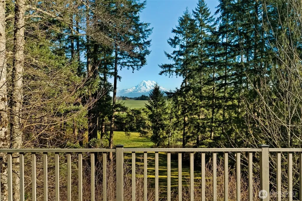 29622 Forty-eighth Avenue S Roy WA 98580