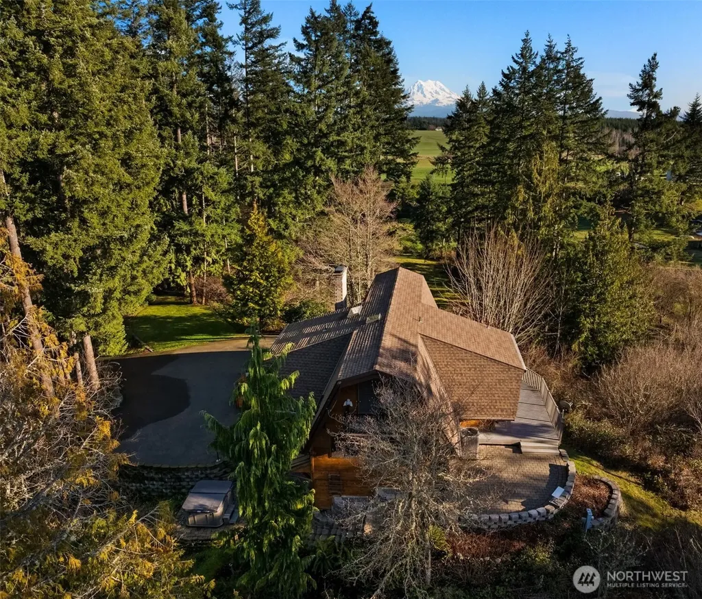 29622 Forty-eighth Avenue S Roy WA 98580