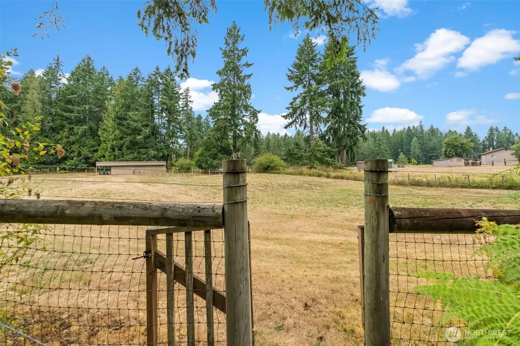 29622 Forty-eighth Avenue S Roy WA 98580