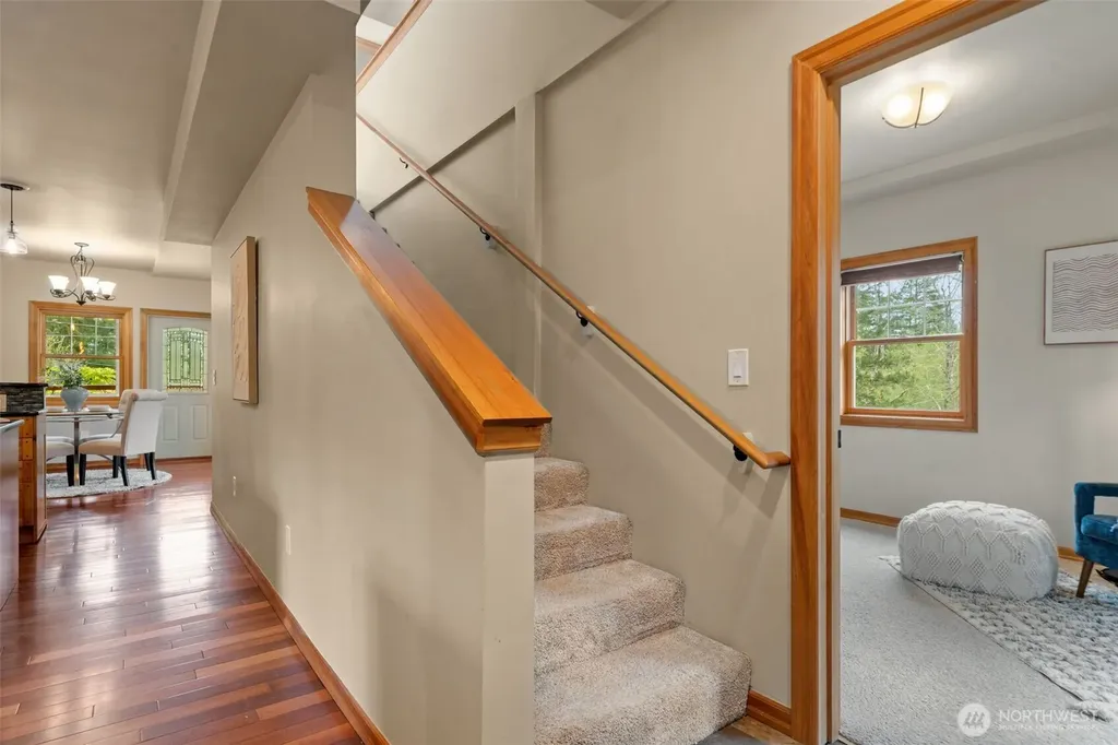 6944 SE Nelson Road Olalla WA 98359