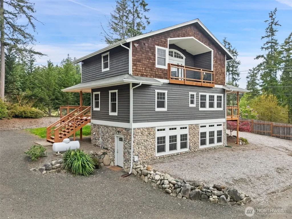 6944 SE Nelson Road Olalla WA 98359