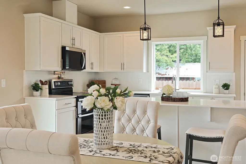 695 3rd Street Langley WA 98260