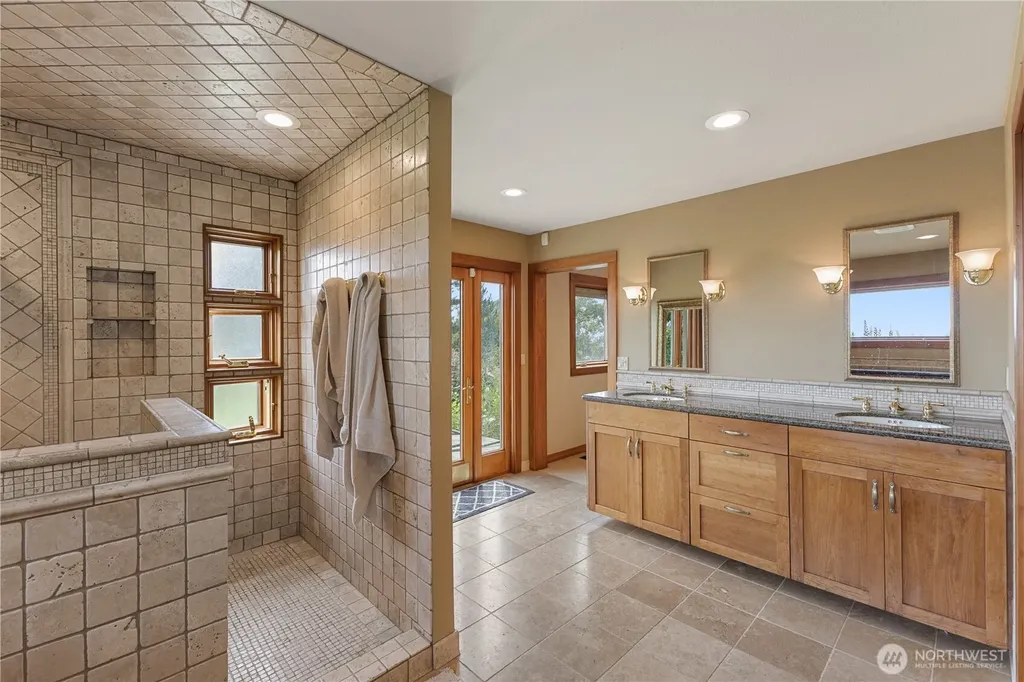4872 Rd 6.5 NE Moses Lake WA 98837