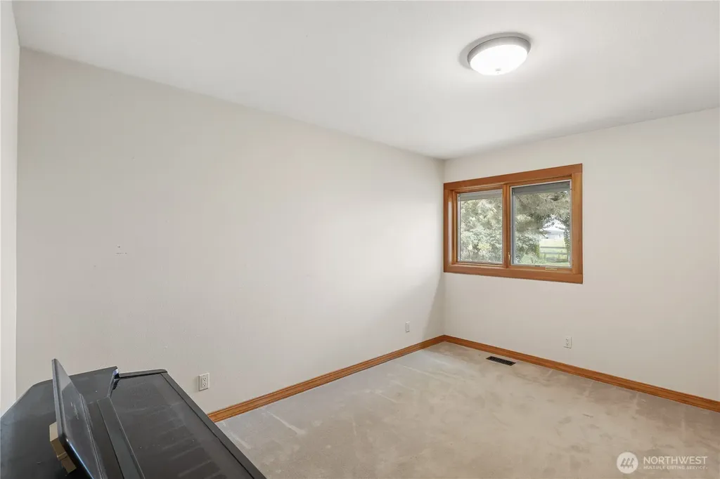 4872 Rd 6.5 NE Moses Lake WA 98837
