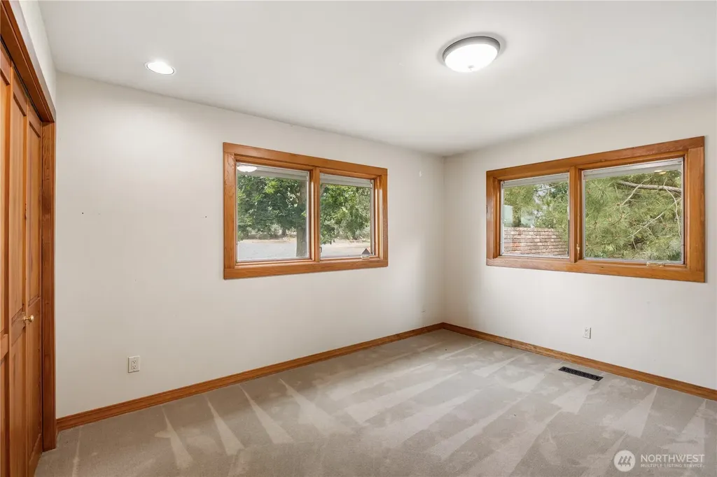 4872 Rd 6.5 NE Moses Lake WA 98837