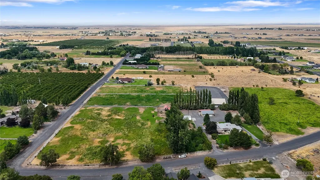 4872 Rd 6.5 NE Moses Lake WA 98837