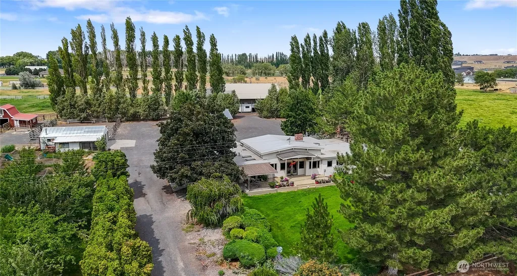 4872 Rd 6.5 NE Moses Lake WA 98837