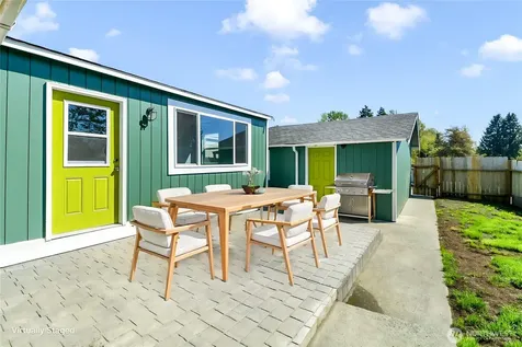 8705 12th Street NE Lake Stevens WA 98258