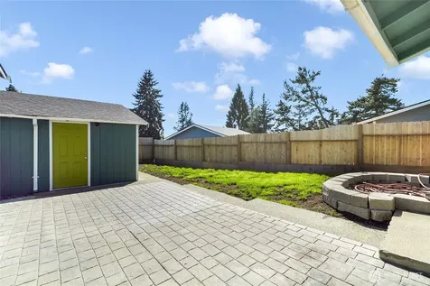 8705 12th Street NE Lake Stevens WA 98258