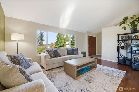 29819 5th Avenue SW Federal Way WA 98023