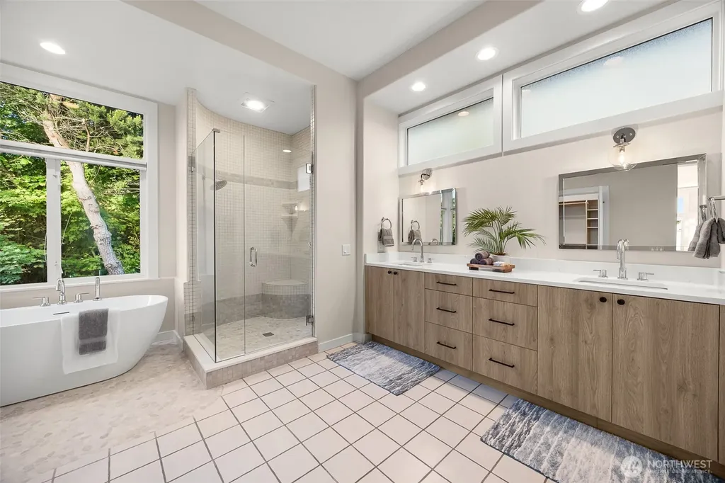 6117 92nd Street SW Mukilteo WA 98275