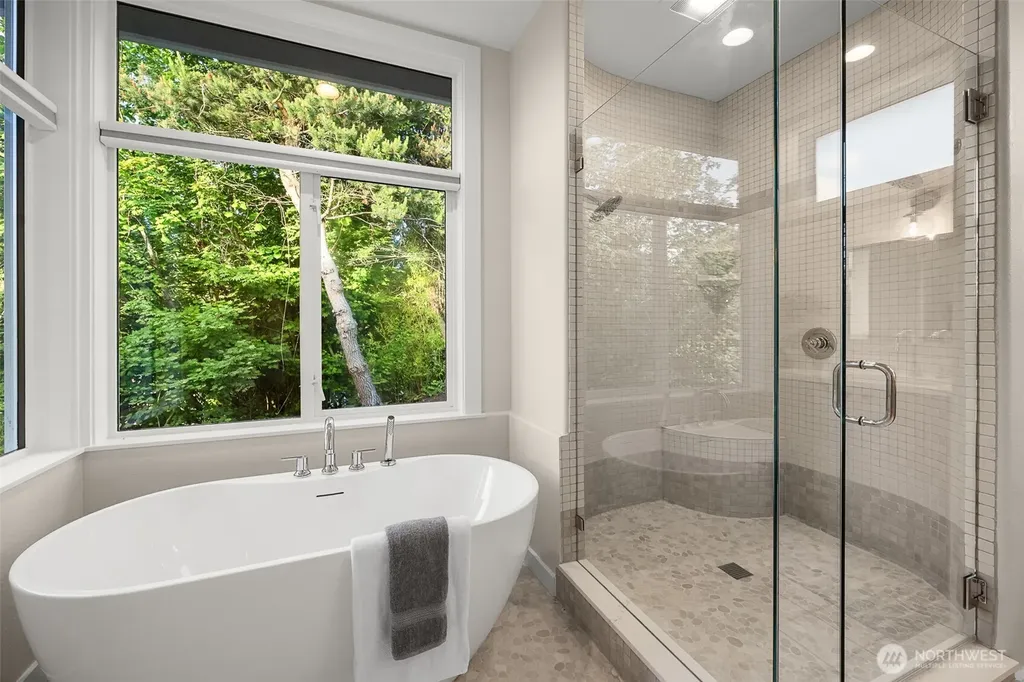 6117 92nd Street SW Mukilteo WA 98275