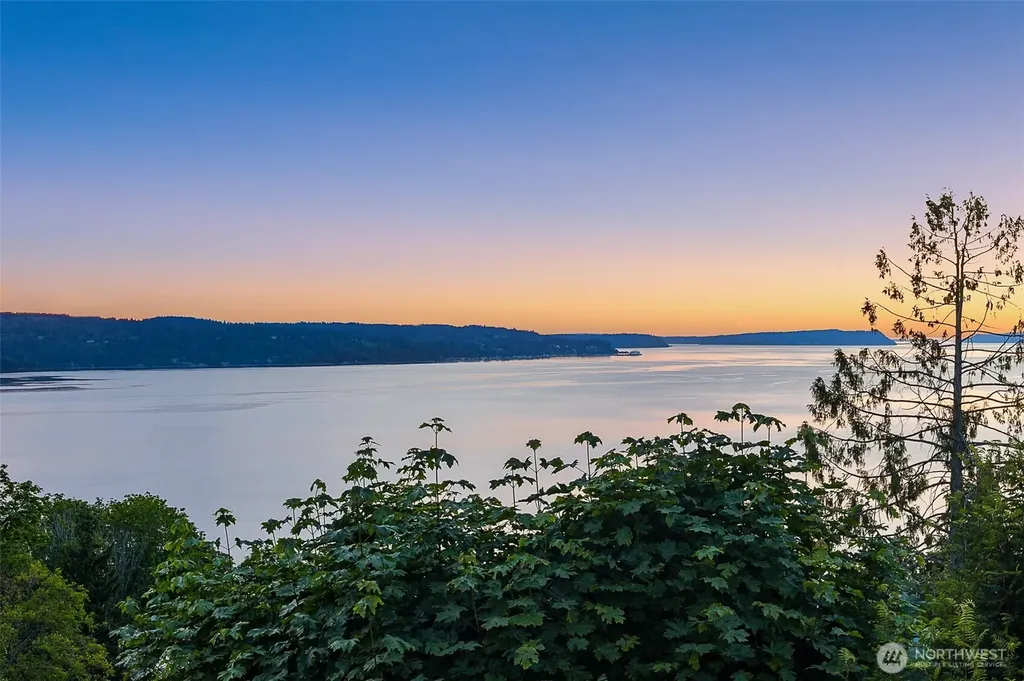 6117 92nd Street SW Mukilteo WA 98275