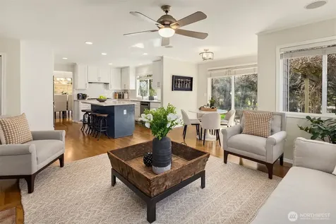 8537 NE 128th Street Kirkland WA 98034