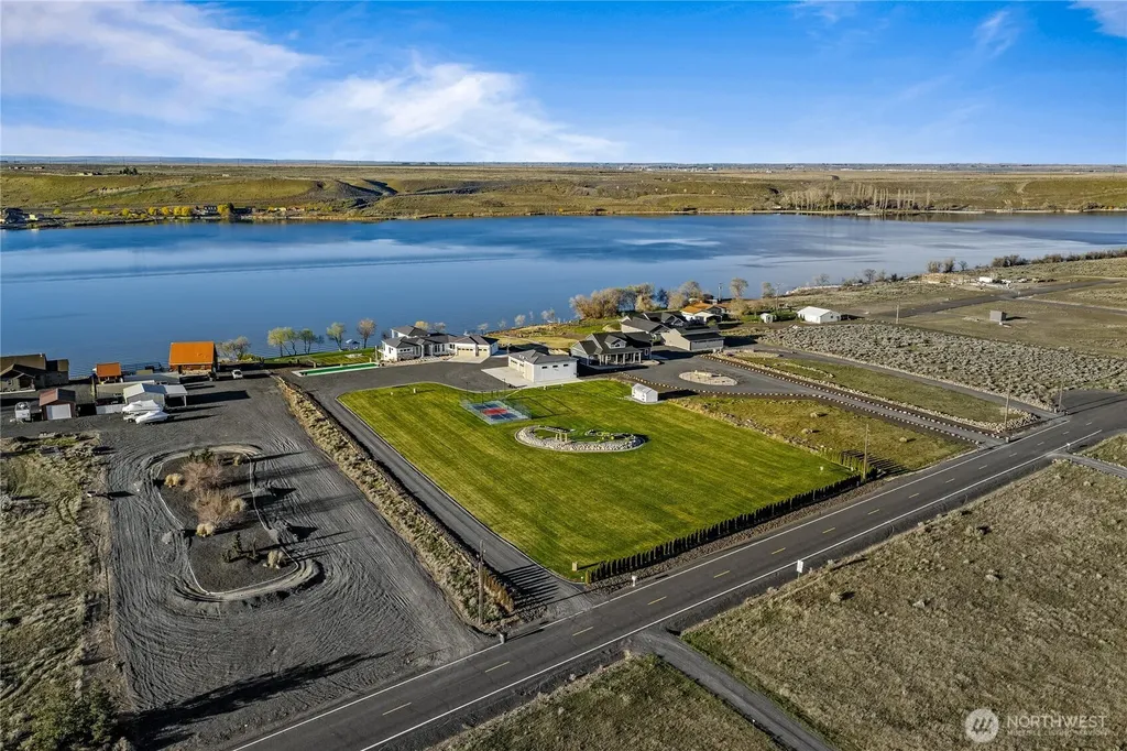 5874 Panorama Drive Moses Lake WA 98837