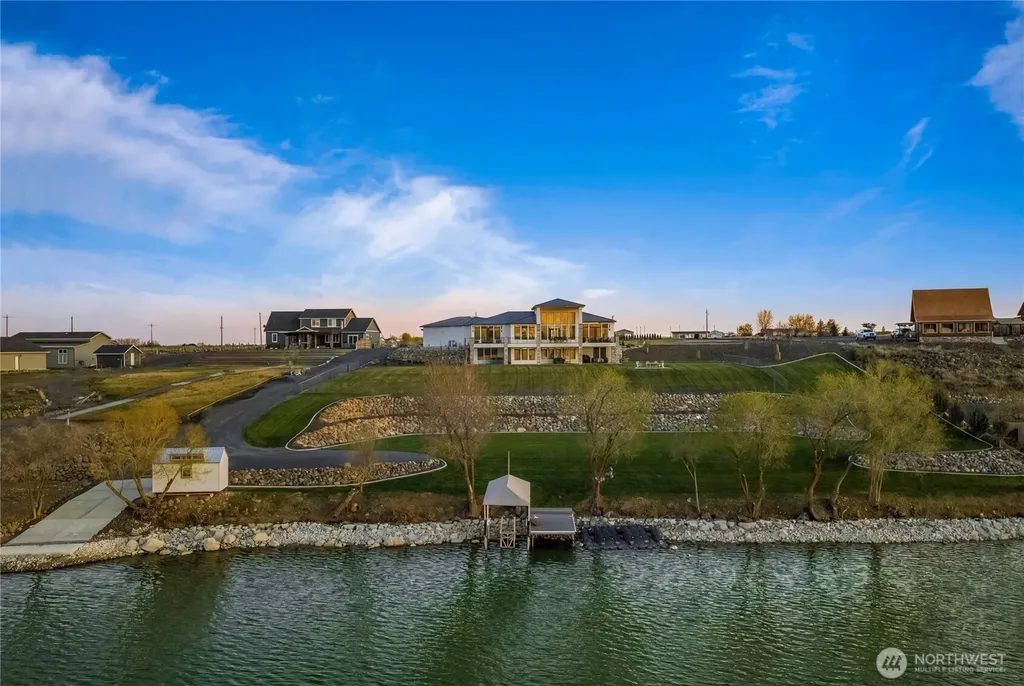 5874 Panorama Drive Moses Lake WA 98837