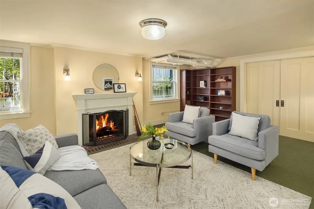 2647 Cascadia Avenue S Seattle WA 98144