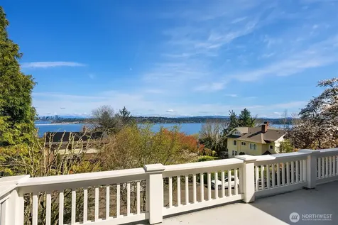 2647 Cascadia Avenue S Seattle WA 98144