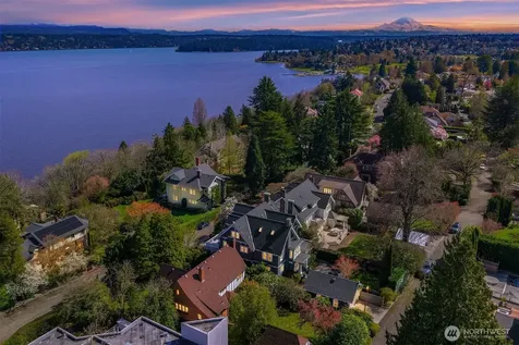 2647 Cascadia Avenue S Seattle WA 98144