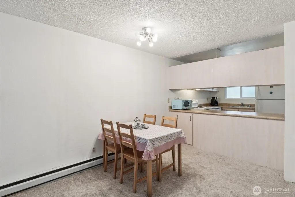5806 200th Street SW Lynnwood WA 98036