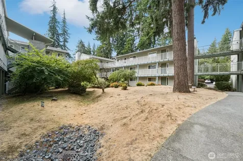 5806 200th Street SW Lynnwood WA 98036
