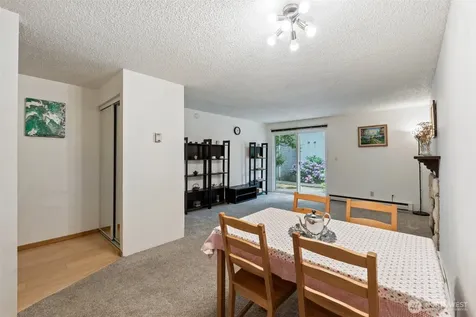 5806 200th Street SW Lynnwood WA 98036