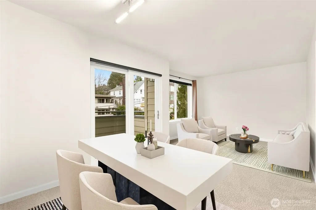 3926 1st Avenue NE Seattle WA 98015