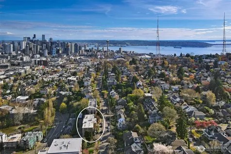 1818 Bigelow Avenue N Seattle WA 98109