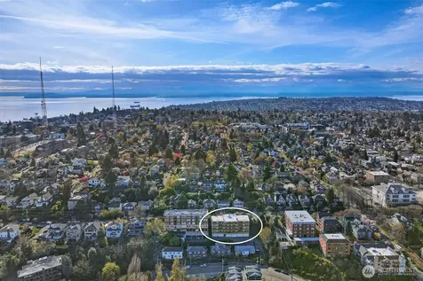 1818 Bigelow Avenue N Seattle WA 98109
