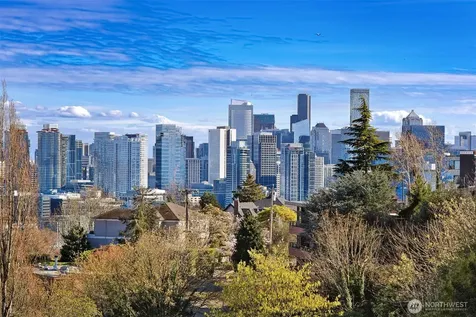 1818 Bigelow Avenue N Seattle WA 98109