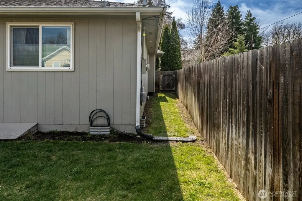 1138 Isaacs Avenue Walla Walla WA 99362